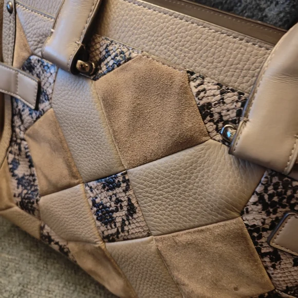 Coach Patchwork Swagger Retired - Picture 4 of 13